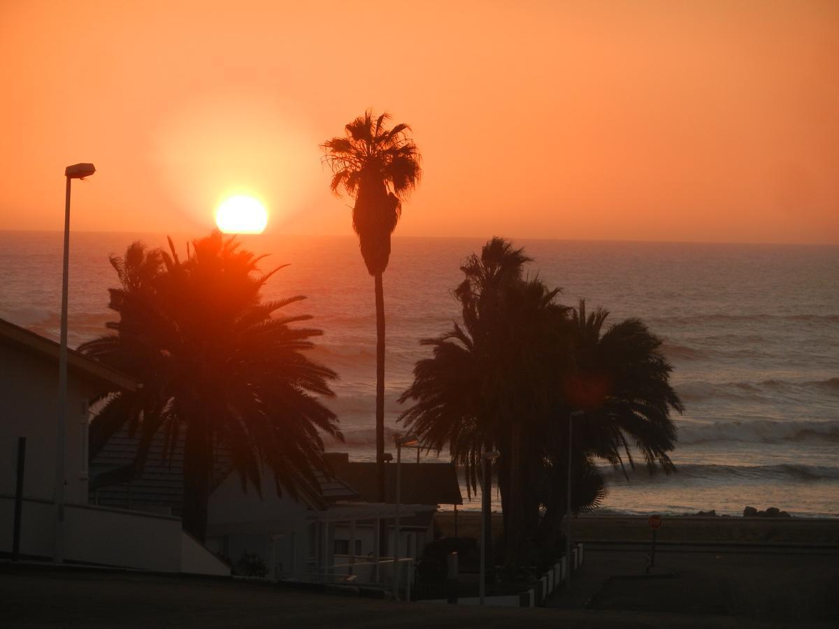 Sea View Bliss Guesthouse With Self Catering スワコプムント エクステリア 写真